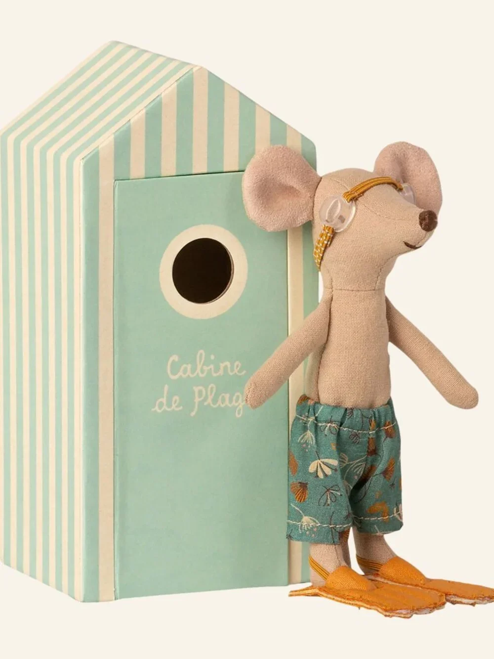 Maileg Big Brother Beach Mouse in Cabin de Plage